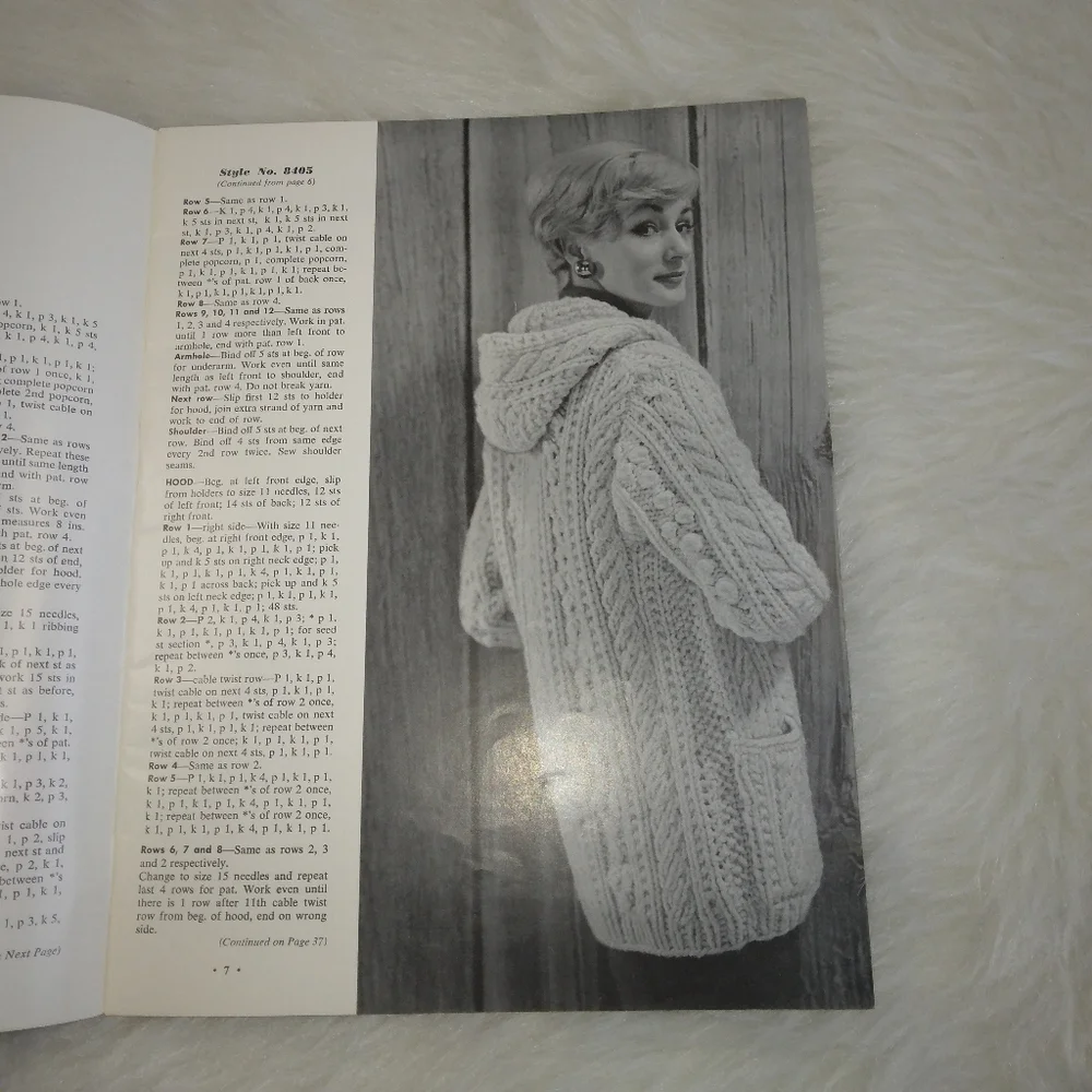 BOOK Aran Fisherman Sweaters to KNIT for men women and children Stunning…